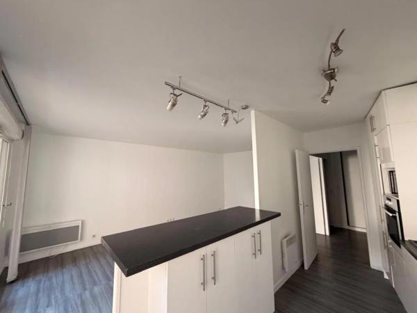 Appartement à louer à Courbevoie (92400)