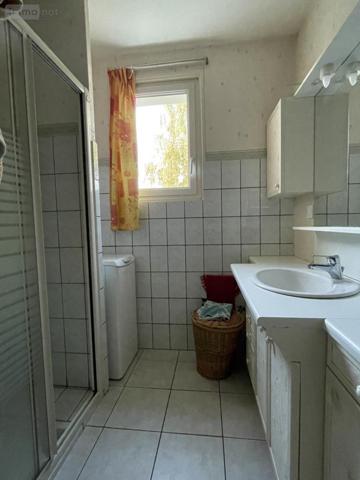 Maison à vendre à Yvré-l'Évêque dans la Sarthe (72530), ref : 72033-392