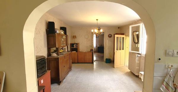 Maison à ARCIS-SUR-AUBE, 10700 - 7 pièces 116m²