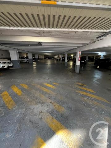 Parking à vendre  13 m2 EVRY - 91