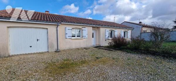 Pavillon de plain-pied à Vendre à Sainte-Radegonde (79100)