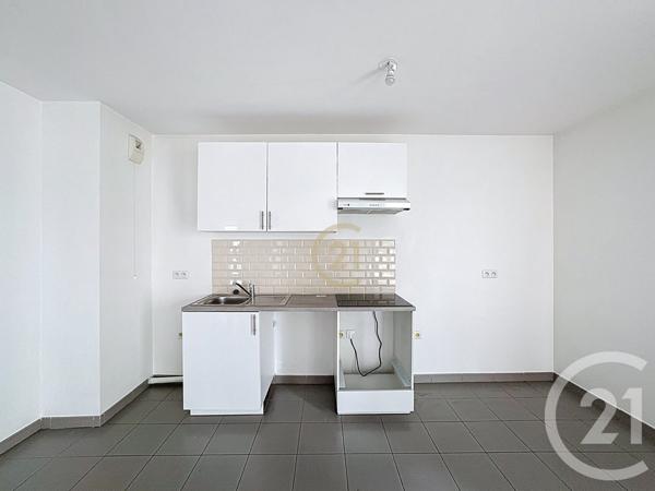 Appartement F3 à vendre  3 pièces - 56,21 m2 BOBIGNY - 93