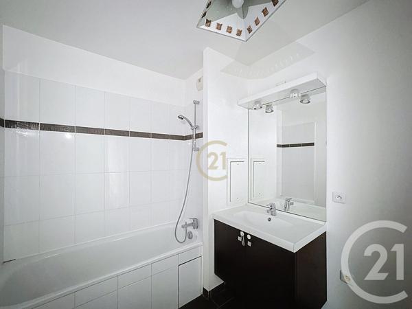 Appartement F3 à vendre  3 pièces - 56,21 m2 BOBIGNY - 93