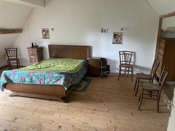 Maison à vendre |  Châteaumeillant |  7 pièces | 190 m²