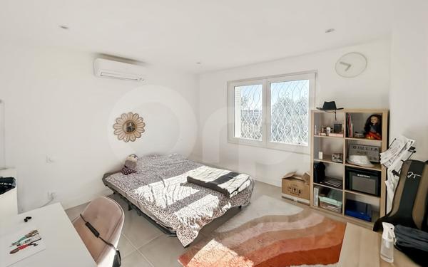 Maison à louer    6 pièces • 220,16 m2 Toulon