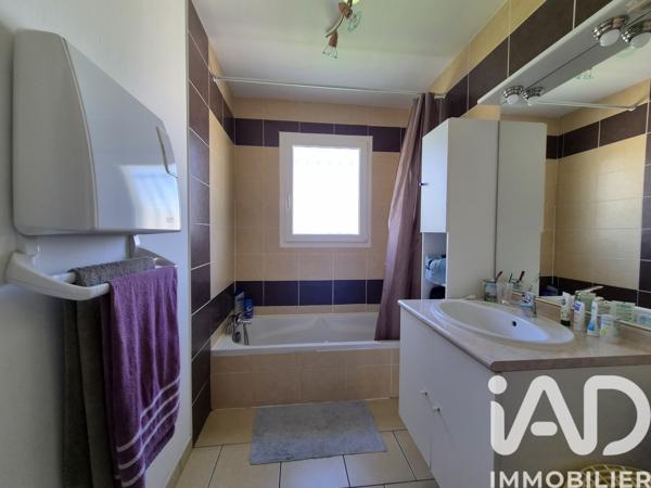 Maison à vendre 4 pièces 74 m² Aigondigné