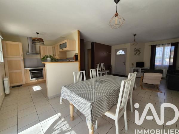Maison à vendre 4 pièces 74 m² Aigondigné