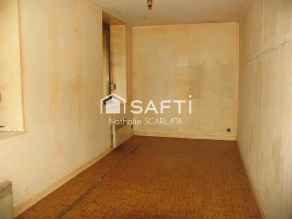 MAGNIFIQUE ENSEMBLE IMMOBILIER de 172 m² habitables à rénover