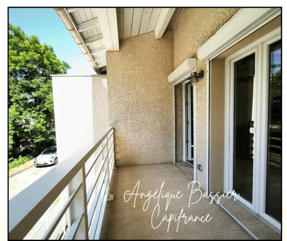 Appartement 4 pièces - 80m²- Balcon- 2 places de stationnement