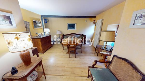 Maison
         5 pièces
        - 123 m²