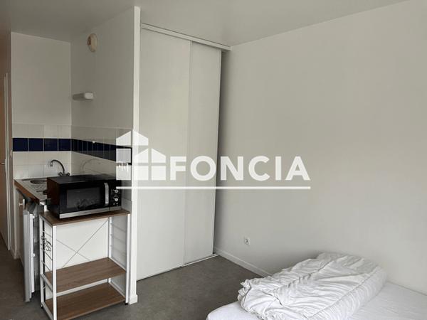 Location Studio meublé 19.4 m² - LE JEAN-JACQUES ROUSSEAU Le Havre 76600