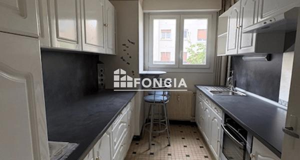 À vendre Studio 36 m² - Charleville-mézières 08000