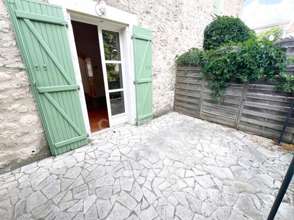 Maison à vendre à Reillanne (Luberon) – 113 m² – 3 chambres – Possibilité 2 logements – Garage et terrasse