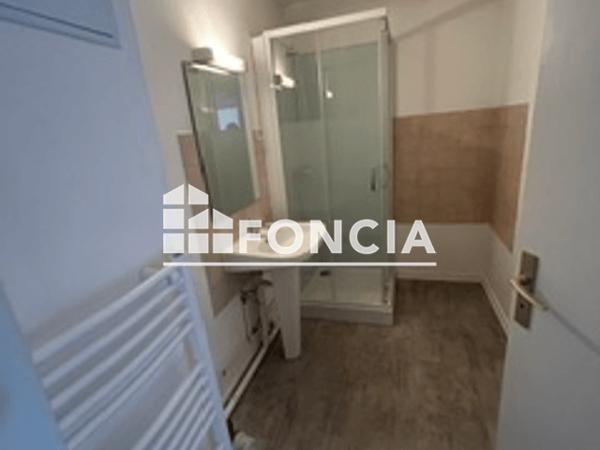 Location Appartement 2 pièces 48.19 m² - 5 ET 5 TER RUE DE LA HACHE Caen 14000