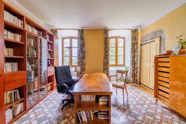 A vendre - Château d'exception - Entre Drôme et Haute Provence