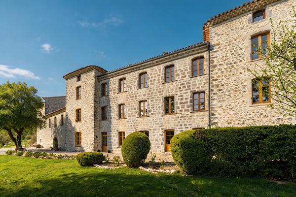 A vendre - Château d'exception - Entre Drôme et Haute Provence