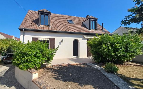 Maison à vendre    5 pièces • 113 m2 Nemours