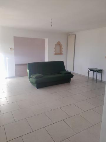 Maison
         4 pièces
        - 117 m² 369 000 € *