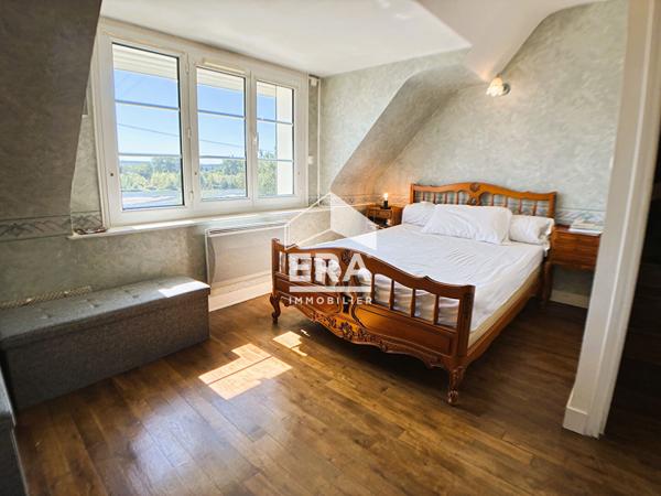 Maison T5 à vendre - Blois - Vue sur Loire , 3 Chbs , terrasse, cave