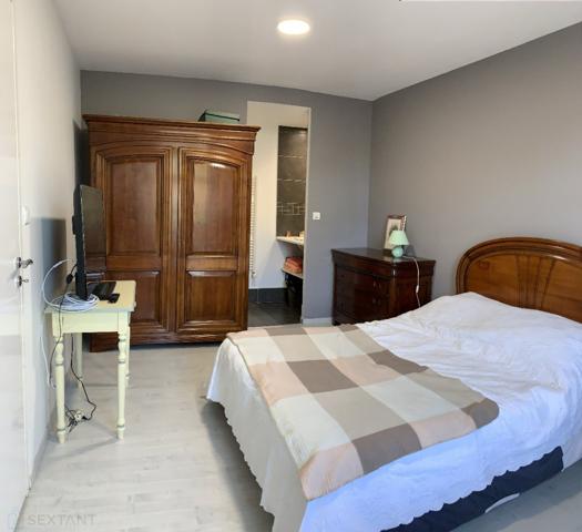 Maison d'architecte 249 m2 au coeur de Mont St Aignan