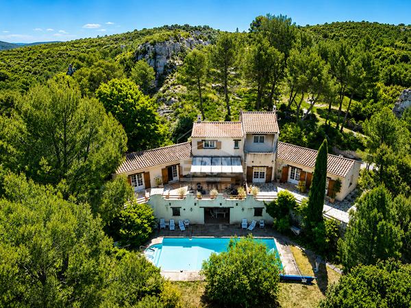 LES PENNES MIRABEAU VALLON DES MAGNANS - Propriété d'exception sur plus de 7 000 m² de terrain