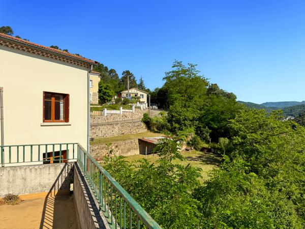 Labégude (07200) Jolie Maison des Années 60 avec Terrasse, Jardin et Vue Panoramique