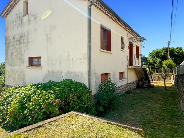 Labégude (07200) Jolie Maison des Années 60 avec Terrasse, Jardin et Vue Panoramique