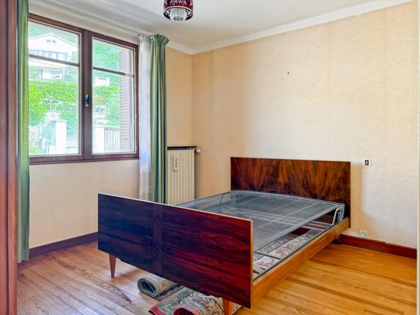 Labégude (07200) Jolie Maison des Années 60 avec Terrasse, Jardin et Vue Panoramique