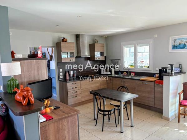 Maison à Talmont-Saint-Hilaire, 85440 - 7 pièces 159m²