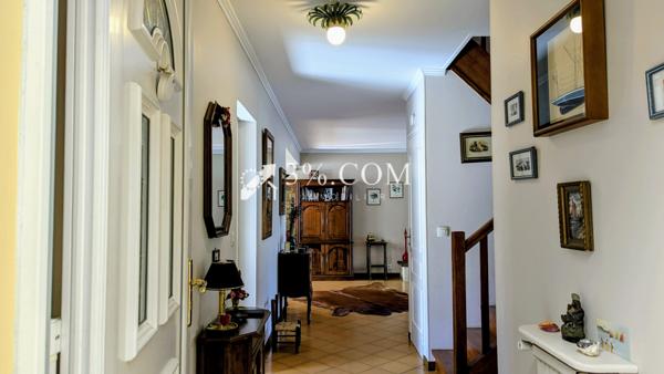 MAISON 4 Chambres sur terrain 800 M2 Carrières-sous-Poissy (78955)