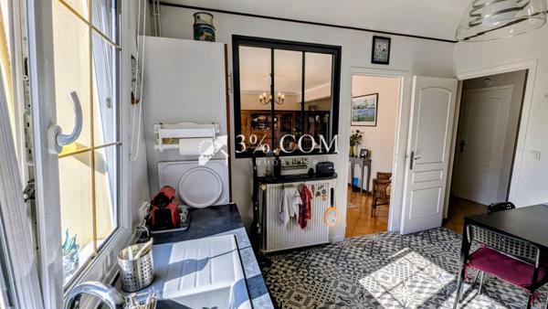 MAISON 4 Chambres sur terrain 800 M2 Carrières-sous-Poissy (78955)