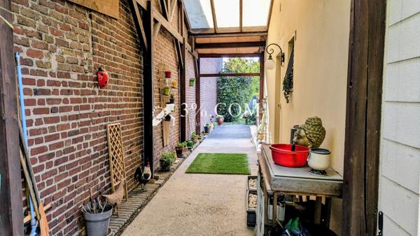 MAISON 4 Chambres sur terrain 800 M2 Carrières-sous-Poissy (78955)