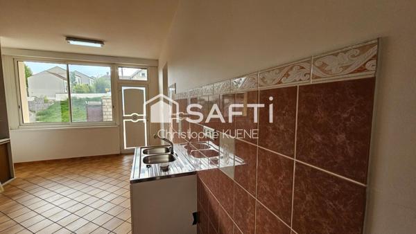 belle maison 9 pieces+5chambres+sous sol total!!!