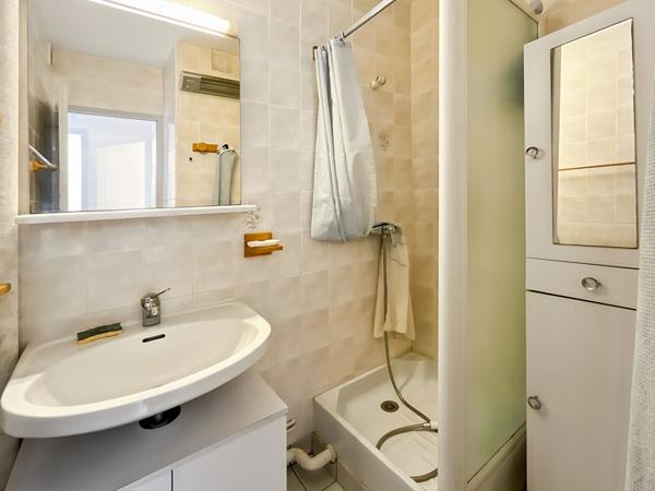 Appartement en rez-de-jardin avec une terrasse de 20m²