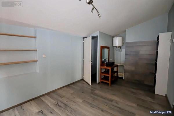 Fonds et/ou murs commerciaux à louer à Cambrai dans le Nord (59400), ref : 59085-L511