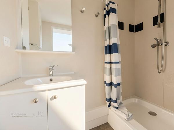 STUDIO MEUBLÉ-NANTES CHANTENAY/STE ANNE -19 m2.,  
Nantes 44100