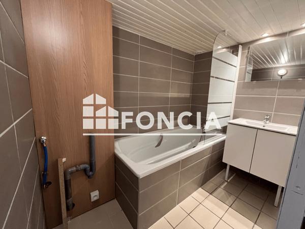 Location Studio 23.86 m² - 36 - 38 RUE DE JEMMAPES Lille 59000