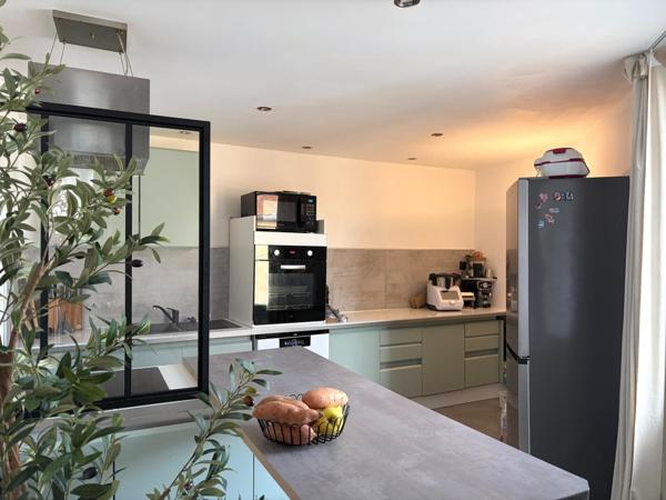 Très bel appartement moderne très lumineux
