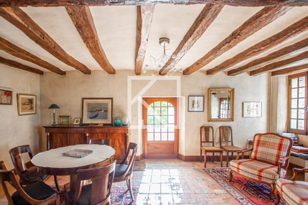 Belle propriété de charme avec dépendances, Angers Est