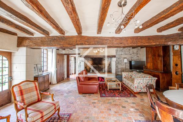 Belle propriété de charme avec dépendances, Angers Est