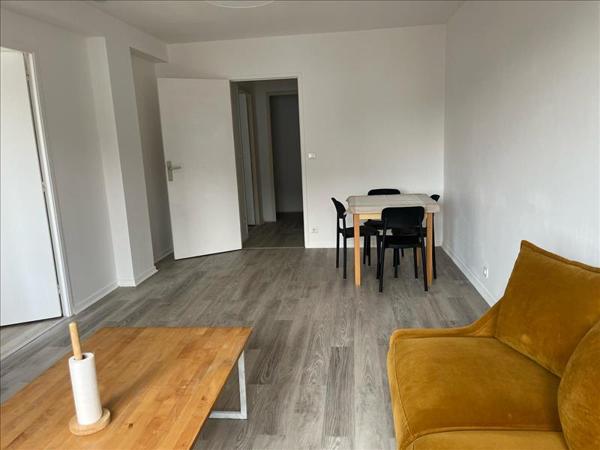 Appartement à louer |  LANDIVISIAU |  2 pièces | 52 m²