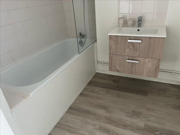 Appartement à louer |  LANDIVISIAU |  2 pièces | 52 m²