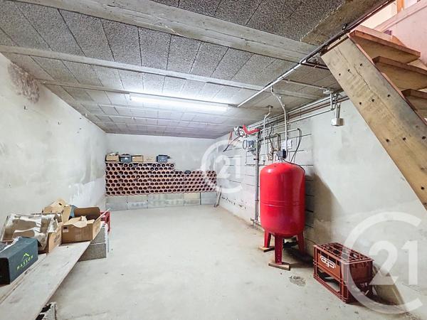 Maison à vendre  9 pièces - 225,80 m2 ST MARTIN DE CRAU - 13