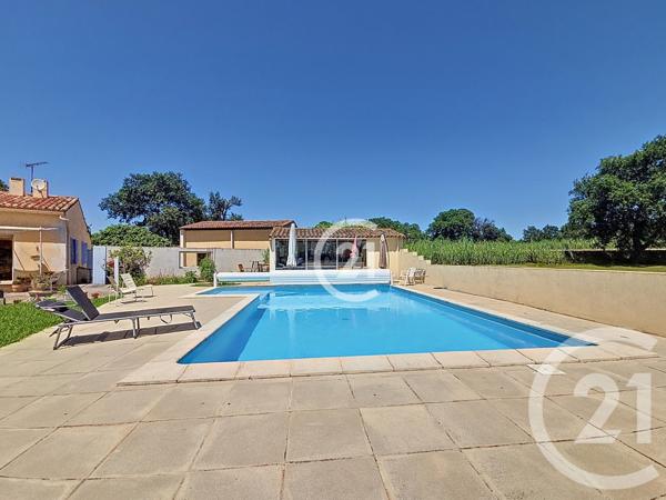 Maison à vendre  9 pièces - 225,80 m2 ST MARTIN DE CRAU - 13