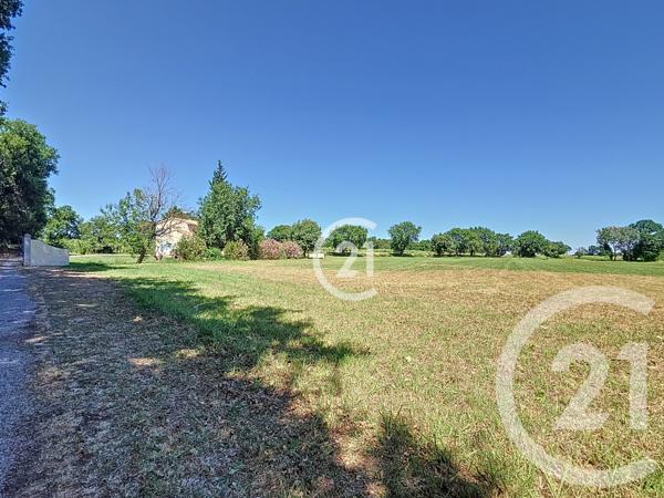 Maison à vendre  9 pièces - 225,80 m2 ST MARTIN DE CRAU - 13