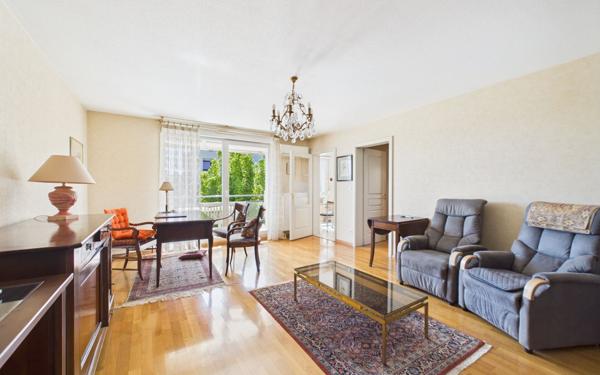 Appartement à vendre    3 pièces • 74,41 m2 Illkirch-Graffenstaden