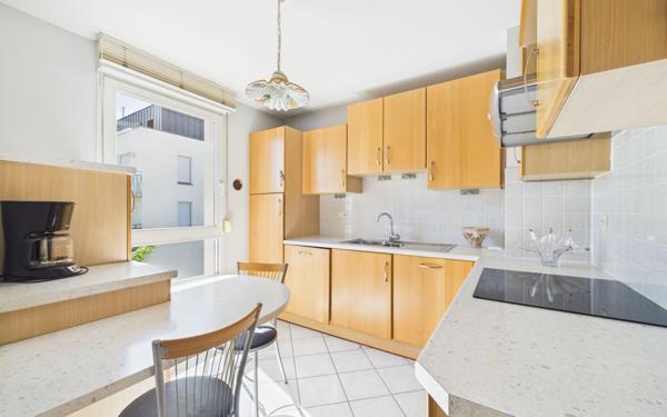 Appartement à vendre    3 pièces • 74,41 m2 Illkirch-Graffenstaden