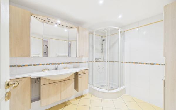Appartement à vendre    3 pièces • 74,41 m2 Illkirch-Graffenstaden