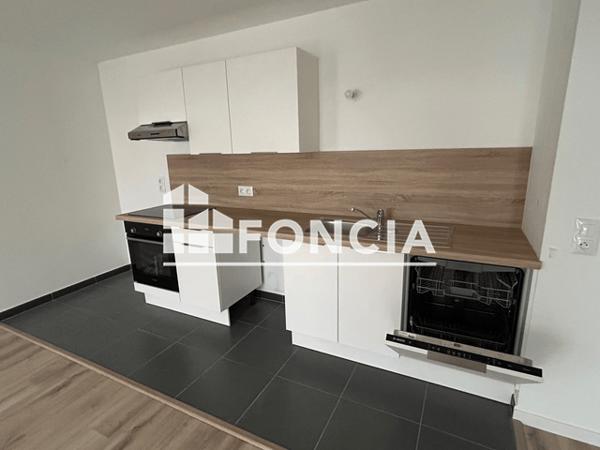 Location Appartement 3 pièces 62.5 m² - 2/8 RUE COLONEL FABIEN RUE DU MOULIN BRULE Reims 51100
