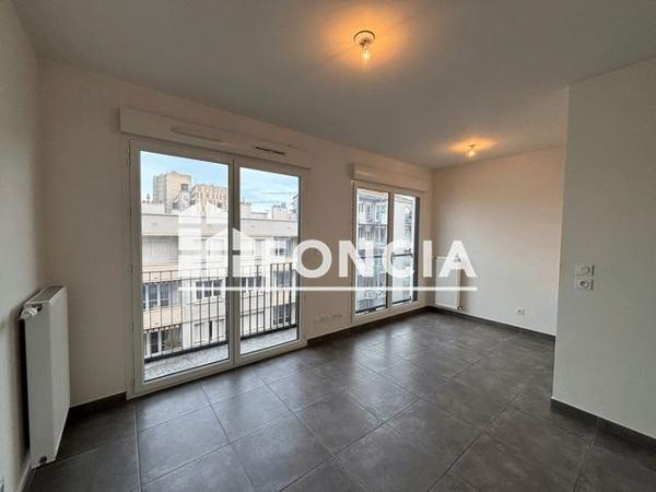 Location Studio 25.45 m² - 78 RUE ANATOLE FRANCE Villeurbanne 69100